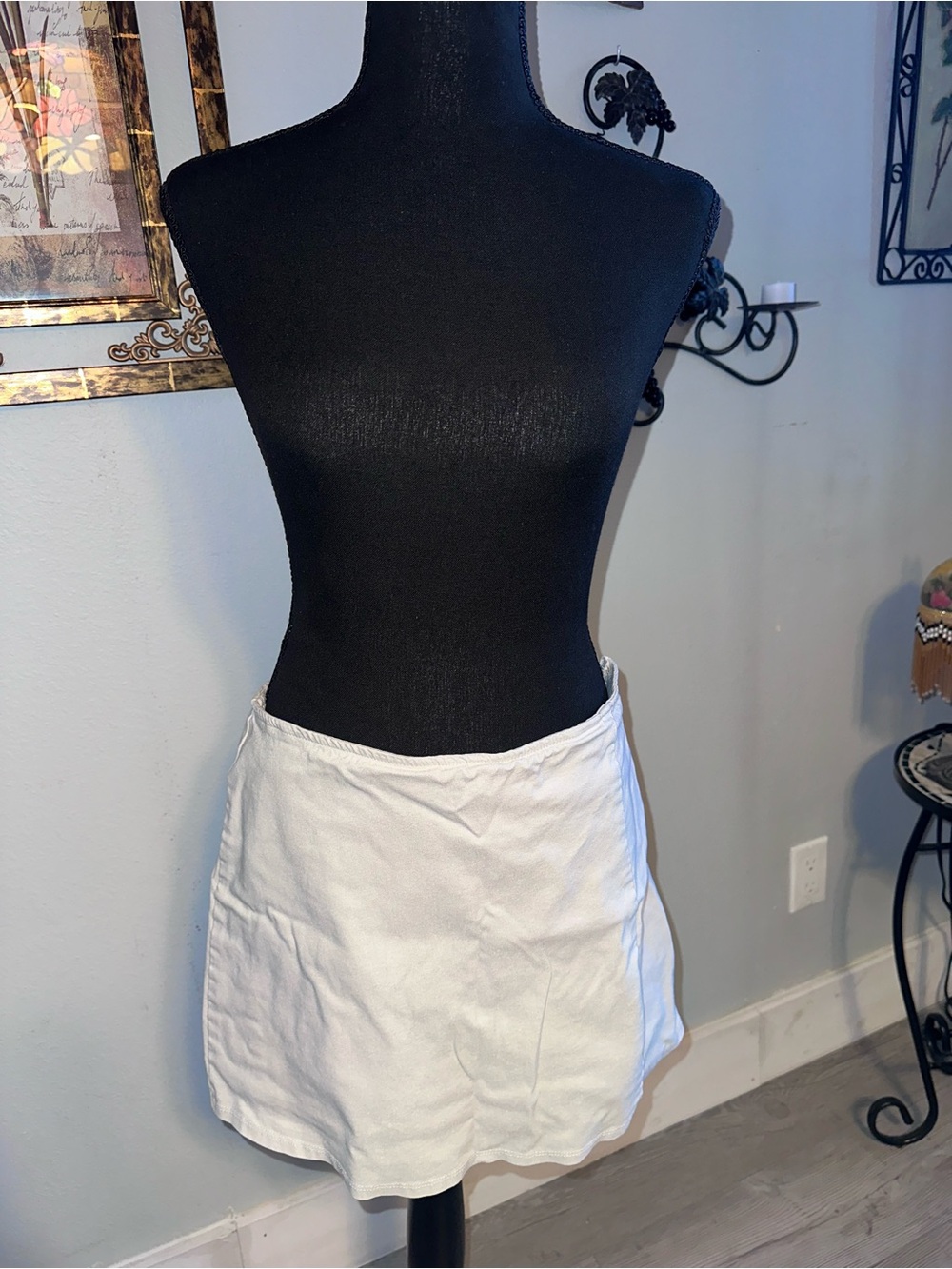 Wild Fable Beige Mini Skirt with a slit & shorts underneath, Size M